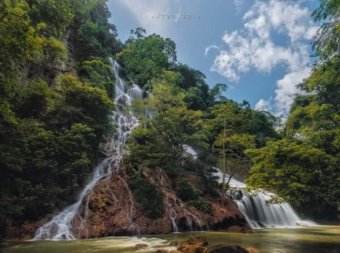 Lapopu Waterfall