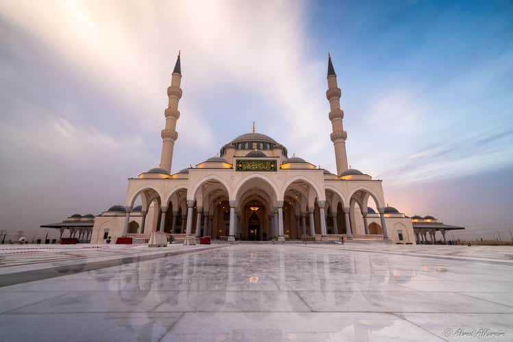 Sharjah Mosque