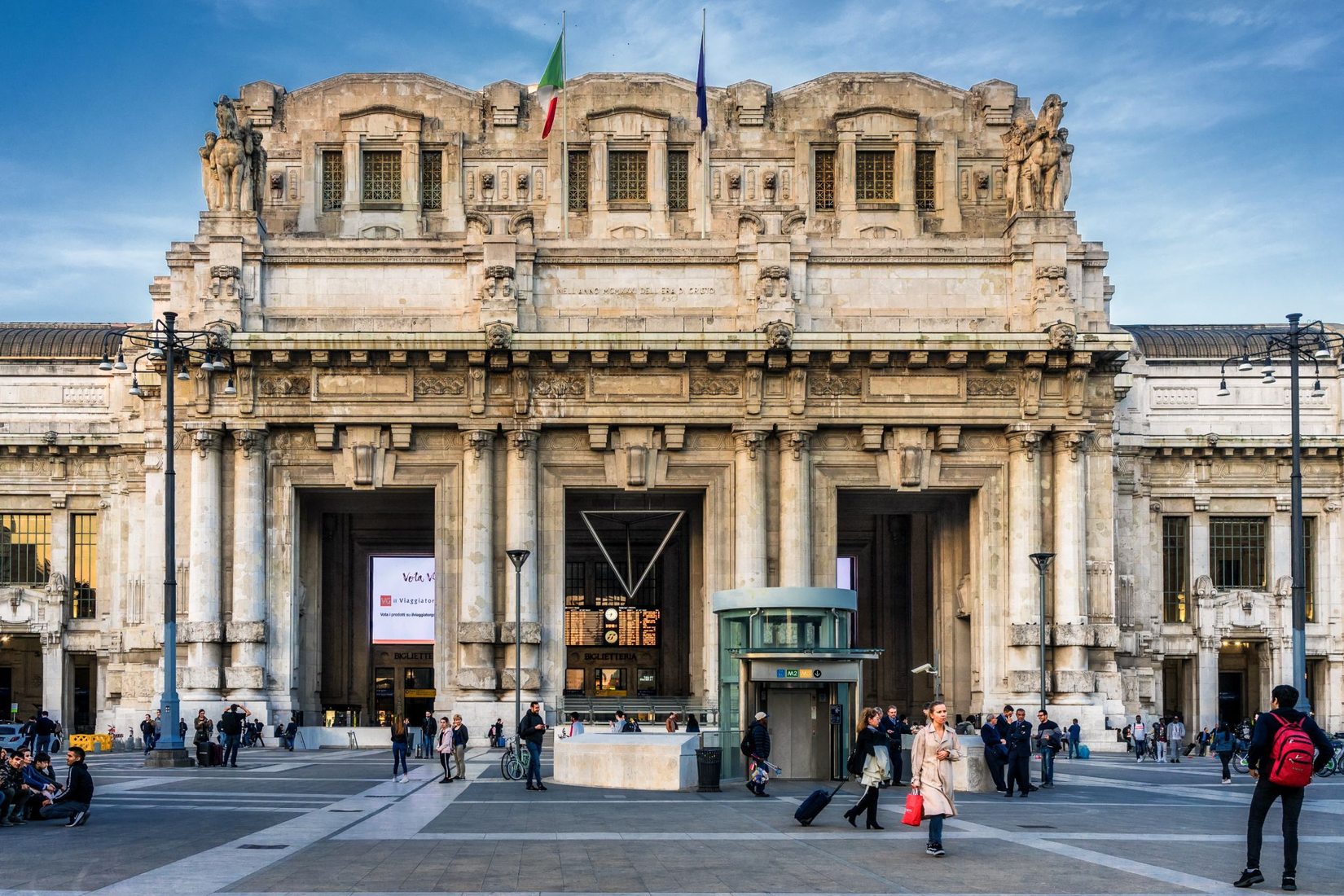 Entrance Hall of Stazione Centrale, Milano, Italy