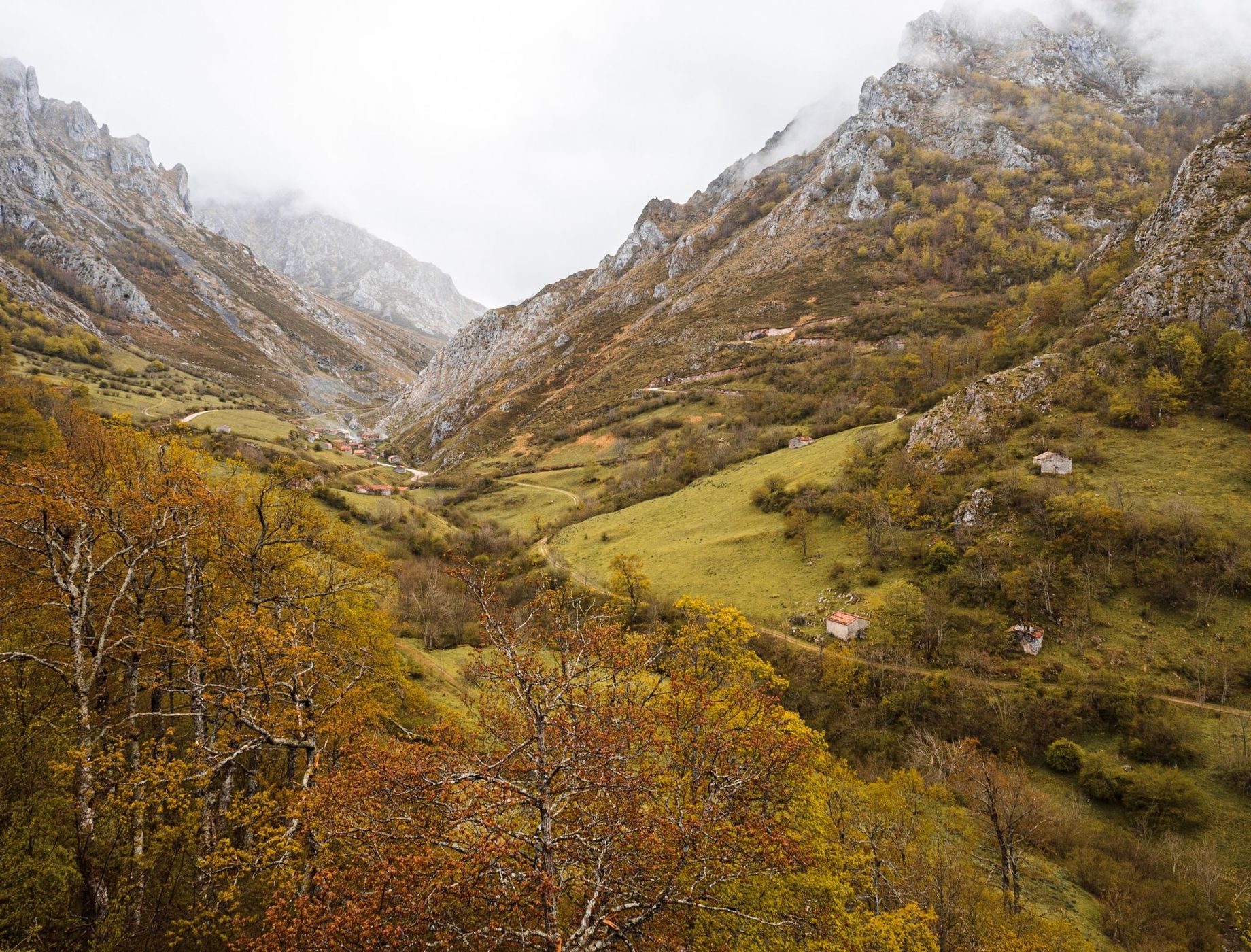 Tielve, Spain