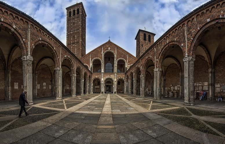 Basilica di Sant’ Ambrogio , Milan