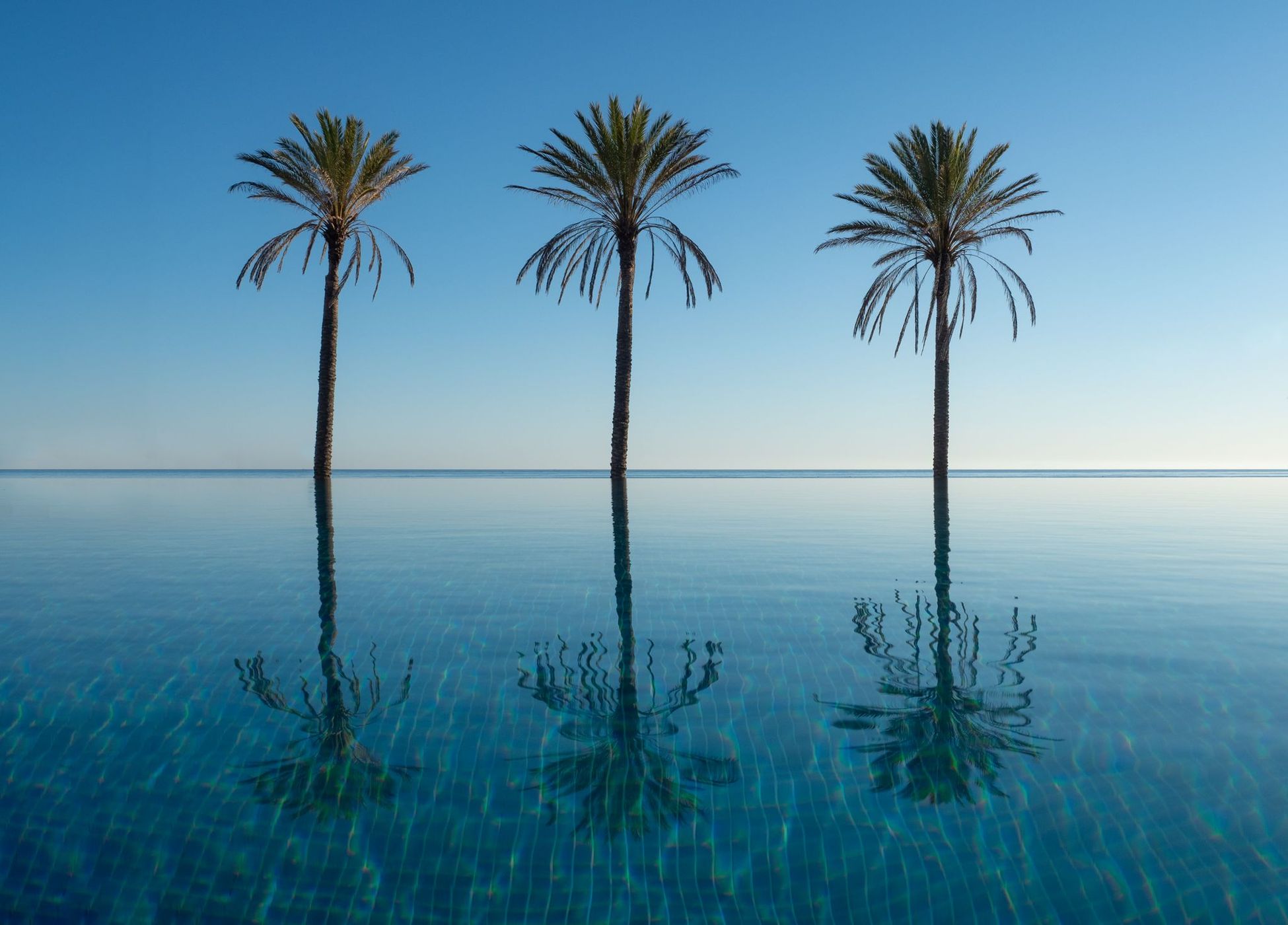 Beach Club Estrella del Mar, Spain