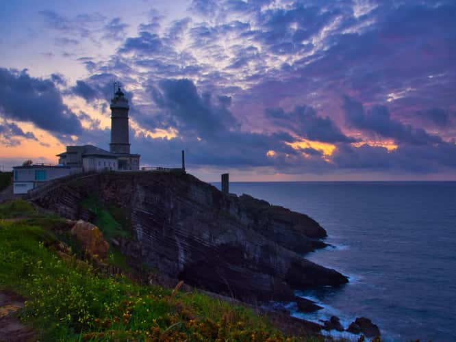 Faro de cabo mayor Santander
