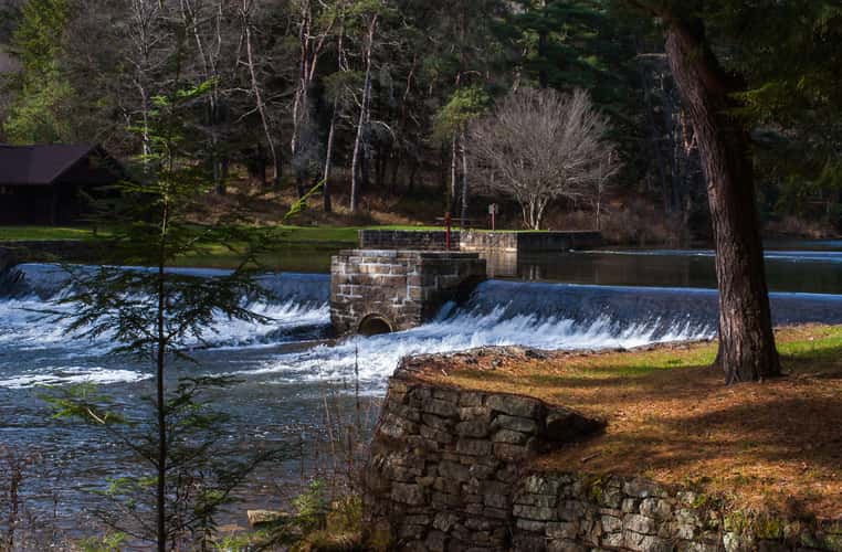Loleta Dam