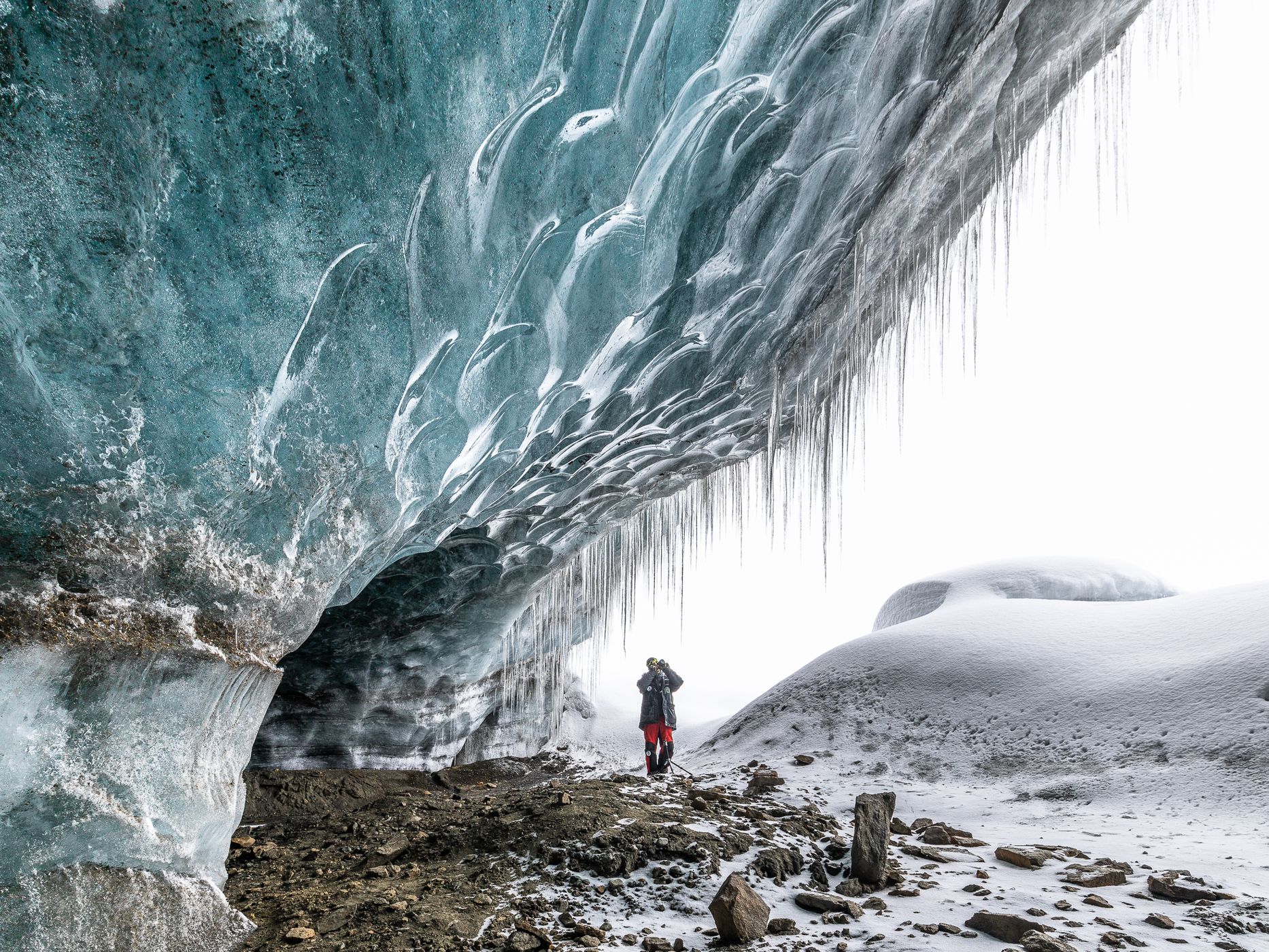 MacLaren Glacier ice cave, USA