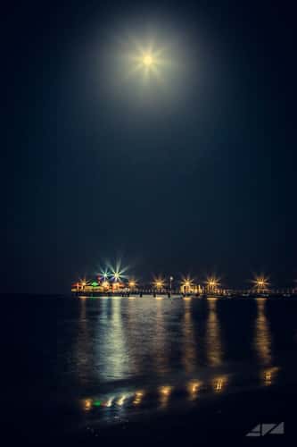 Pagoda on the sea