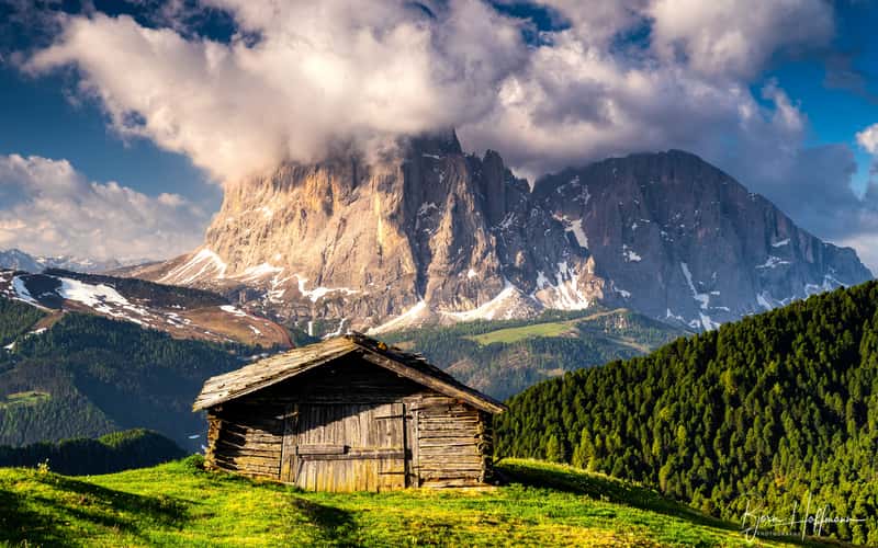 Seceda Cabin, Dolomites
