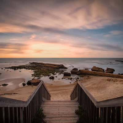 Steps to the past, Israel