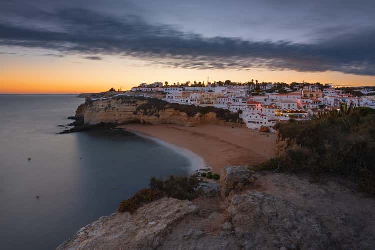 Golden Chalk Cliffs (Praia do Carvoeiro / Algarve)