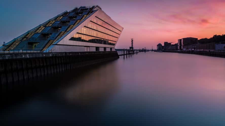 Dockland Office Building, Hamburg