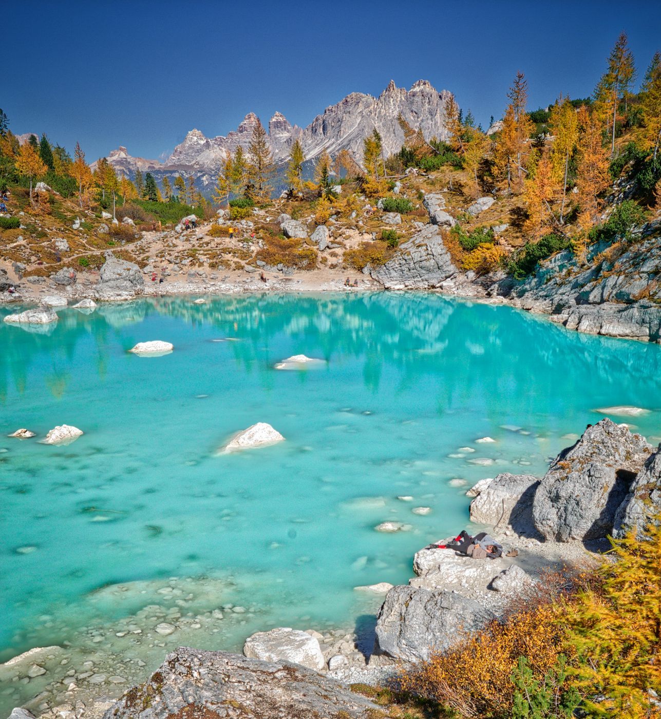 Lago di Sorapis, Italy
