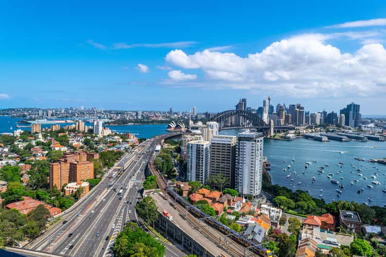 Meriton Suites, 80 Arthur Street North Sydney