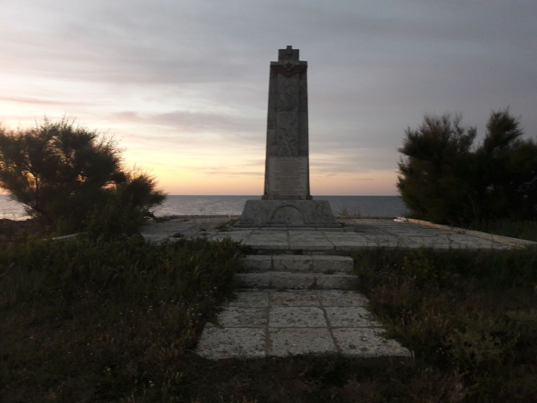 Monument to Soviet aviators killed, Bulgaria