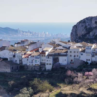 Old and new, Spain