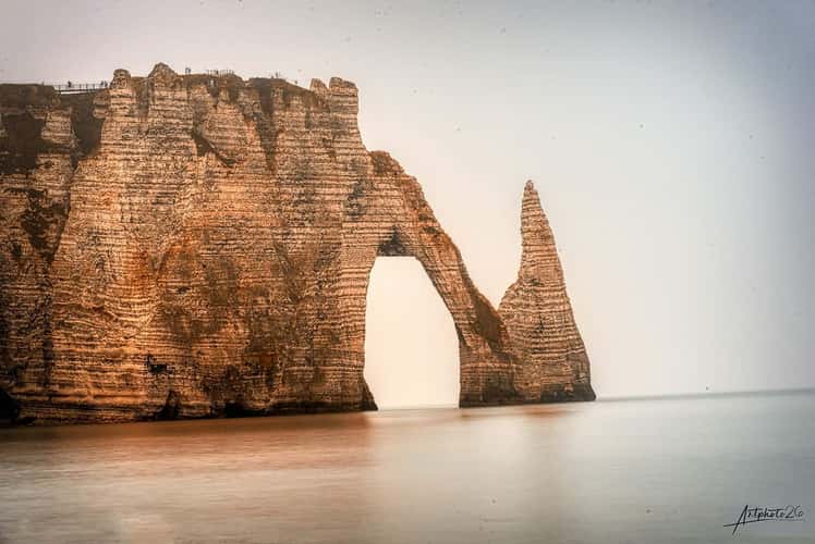 Porte d'Aval avec l'Aiguille à Étretat