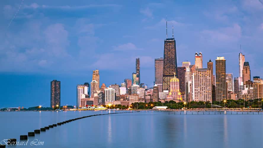 View of downtown Chicago from Fullerton Beach