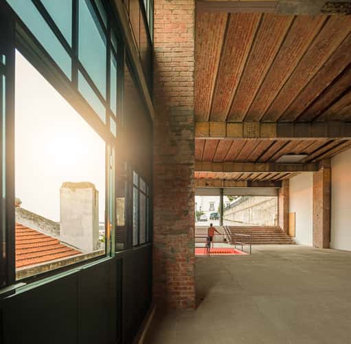 Warehouse J9A