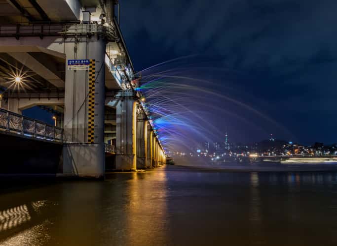Banpo Bridge
