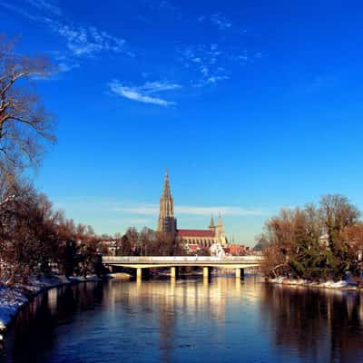 Blick von der Donau auf das Ulmer Münster, Germany