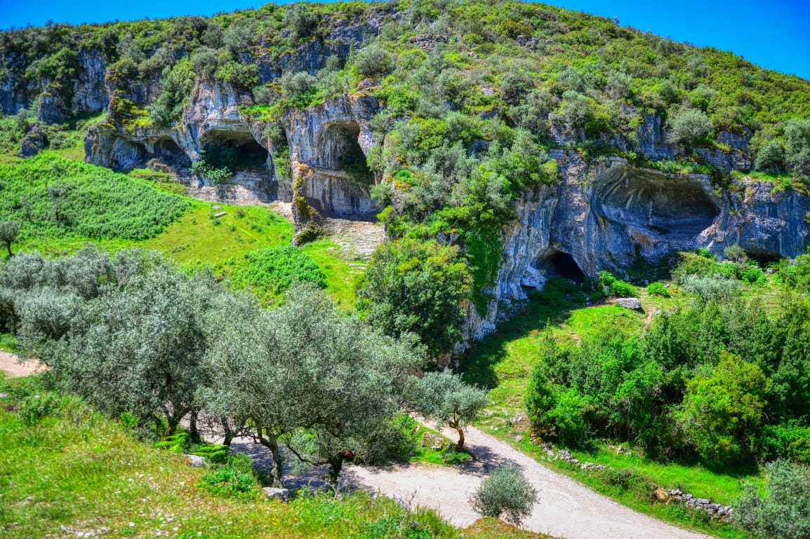 Buracas do Casmilo, Portugal