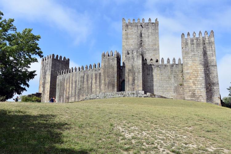 Castle of Guimares