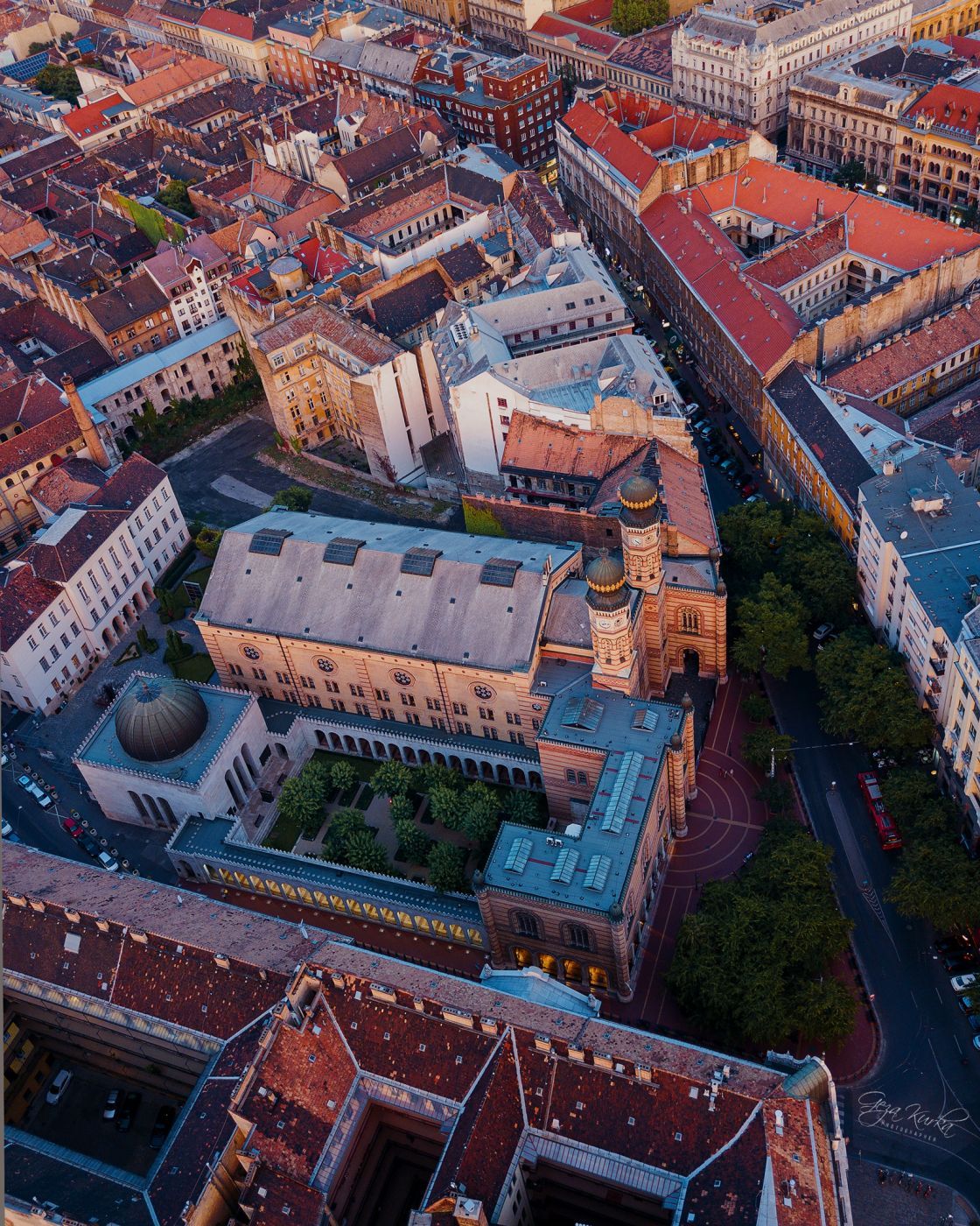 Dohany street Snyagogue in Budapest, Hungary