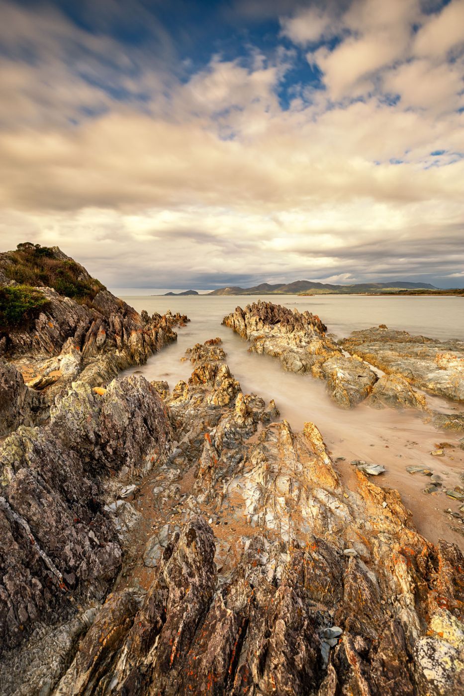 Edgcumbe Beach, North Coast Tasmania, Australia