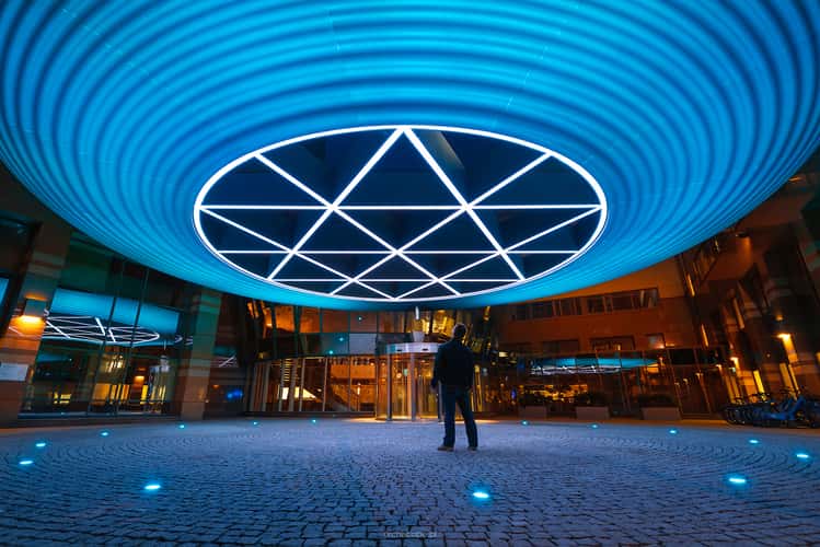 Entrance to the DLL building