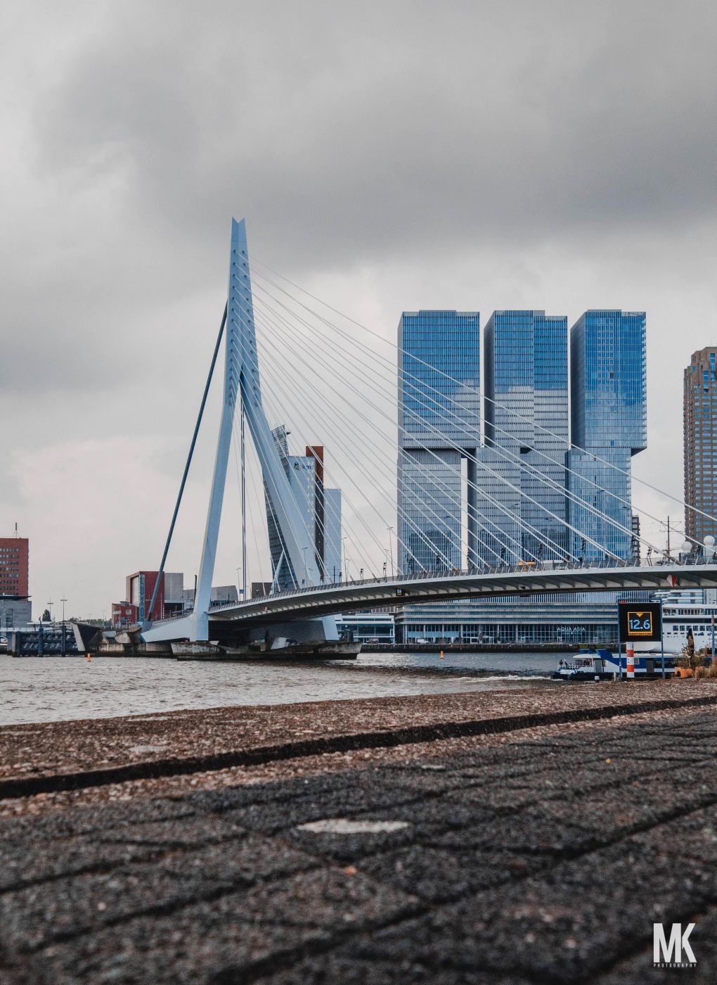 Erasmus Bridge, Rotterdam, Netherlands