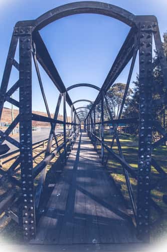 Historic Bridge memorial Sofala