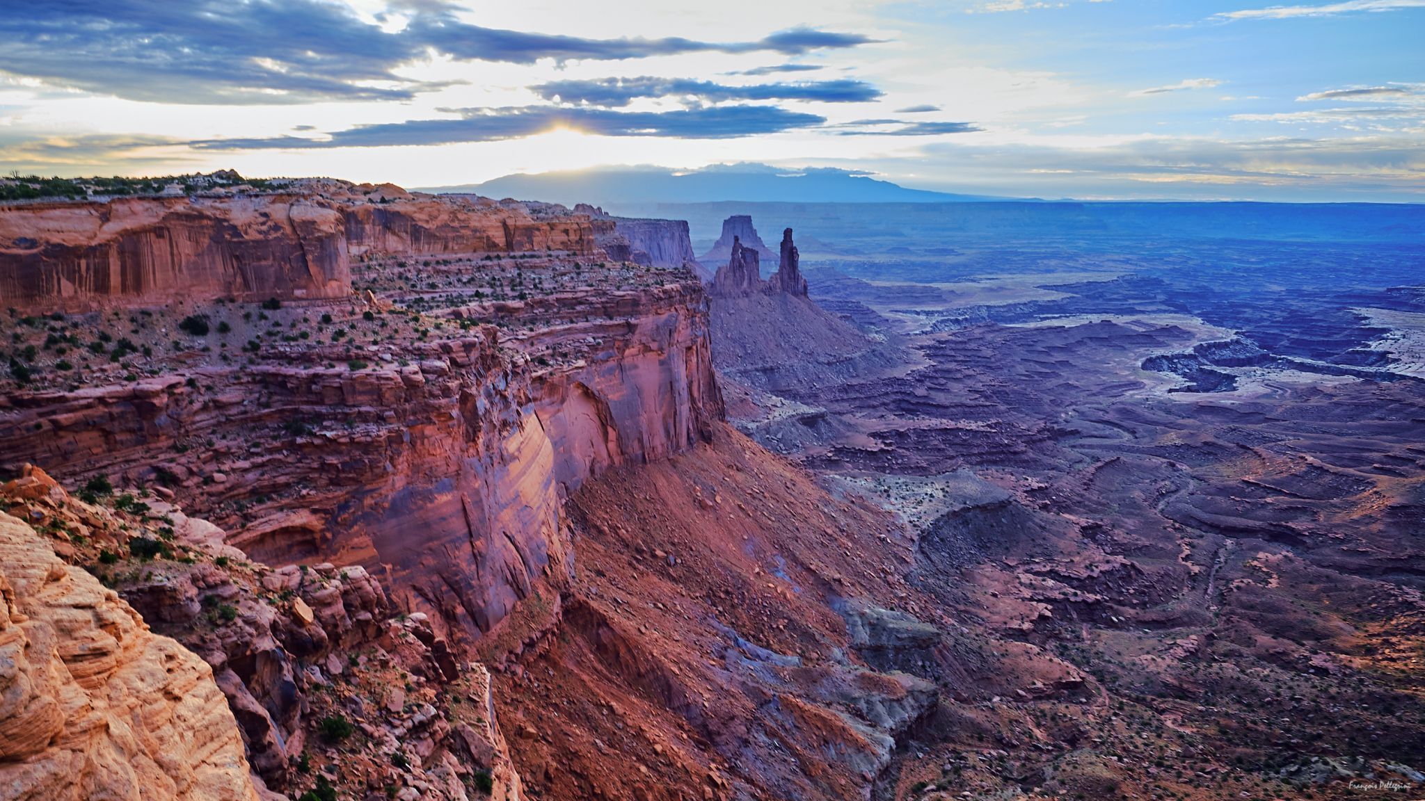 Mesa Arch, Canyonlands National Park, USA