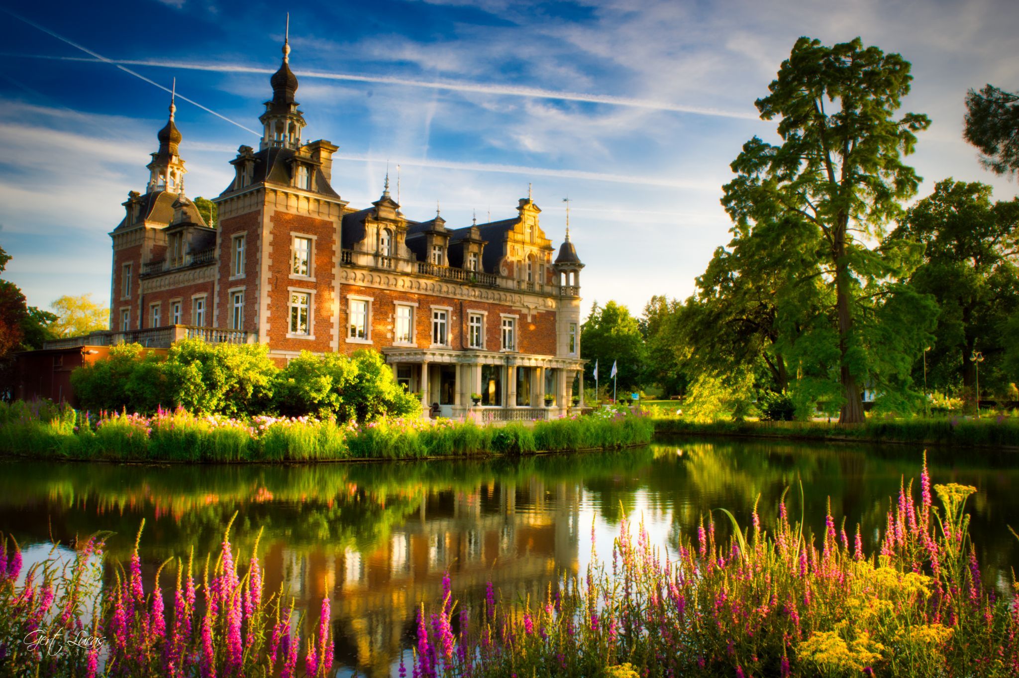 Kasteel van Huizingen, Belgium
