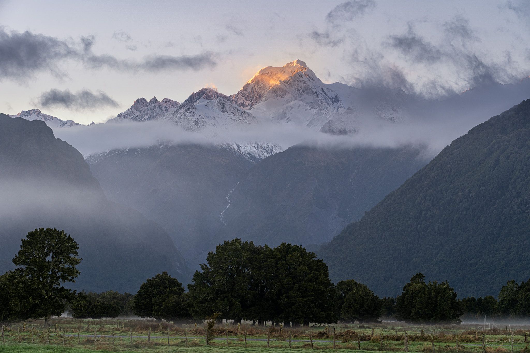 Lake Mathieson Road, Fox Glacier, NZ, New Zealand