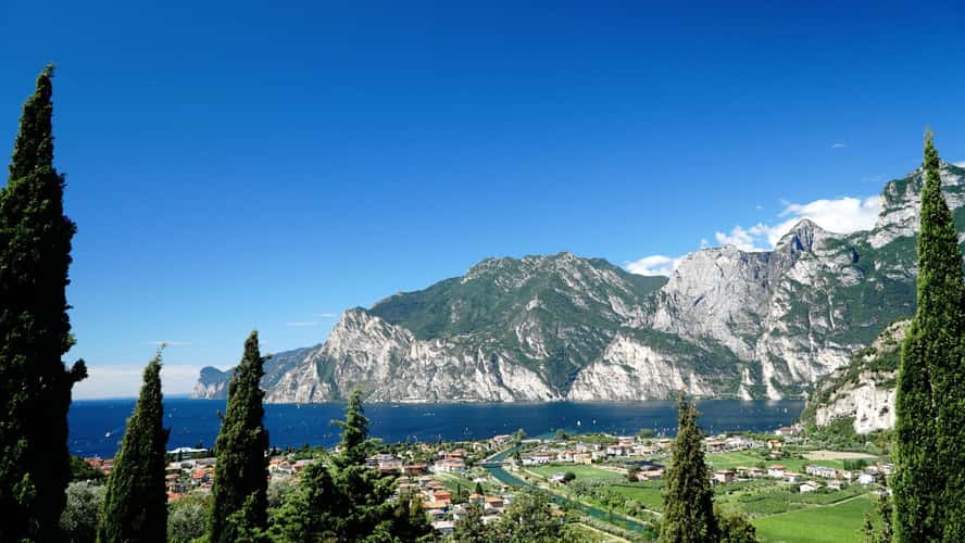 Marmitte dei Garda lookout