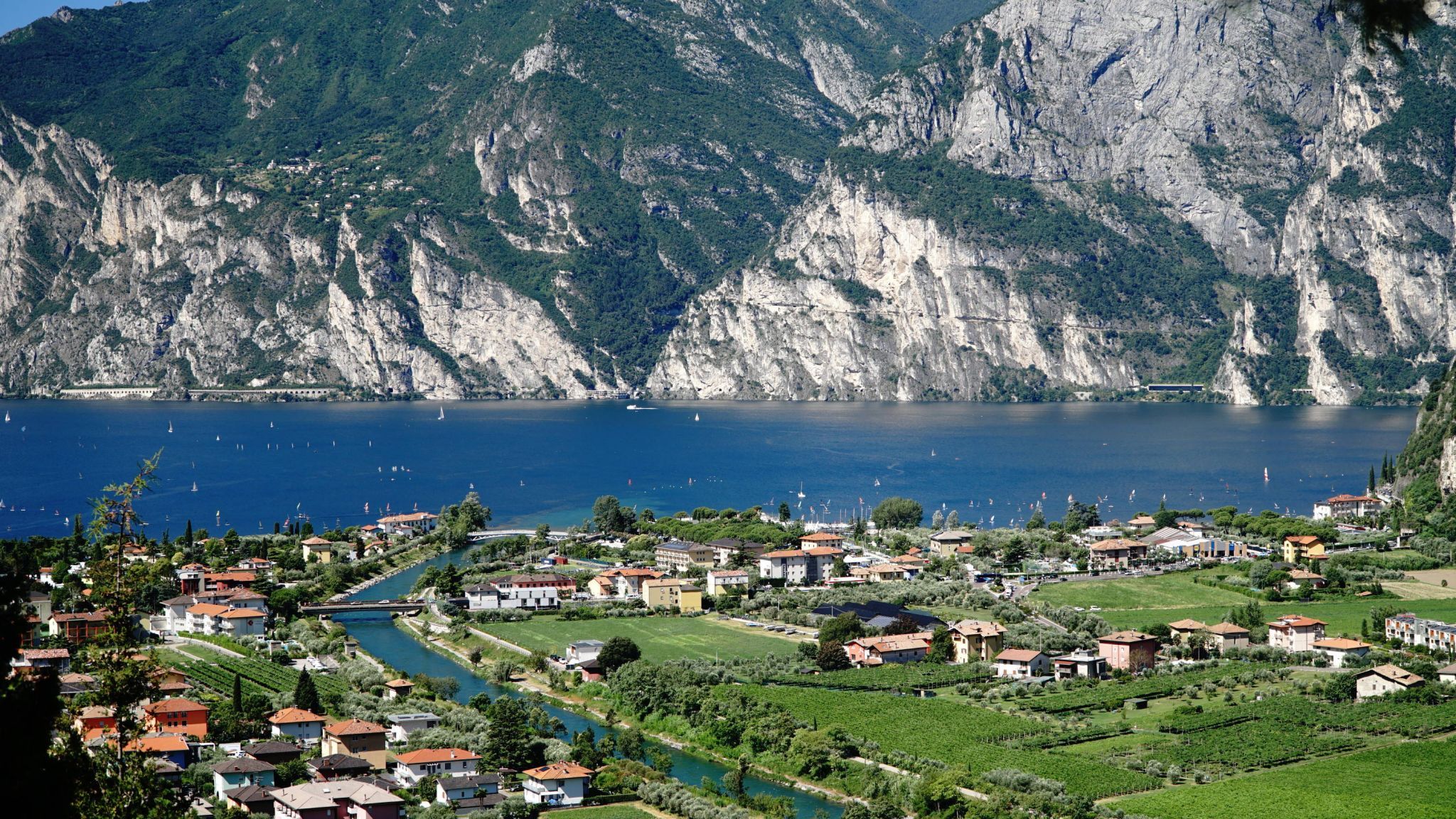 Marmitte dei Garda lookout, Italy