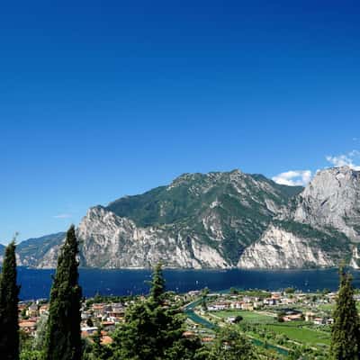 Marmitte dei Garda lookout, Italy
