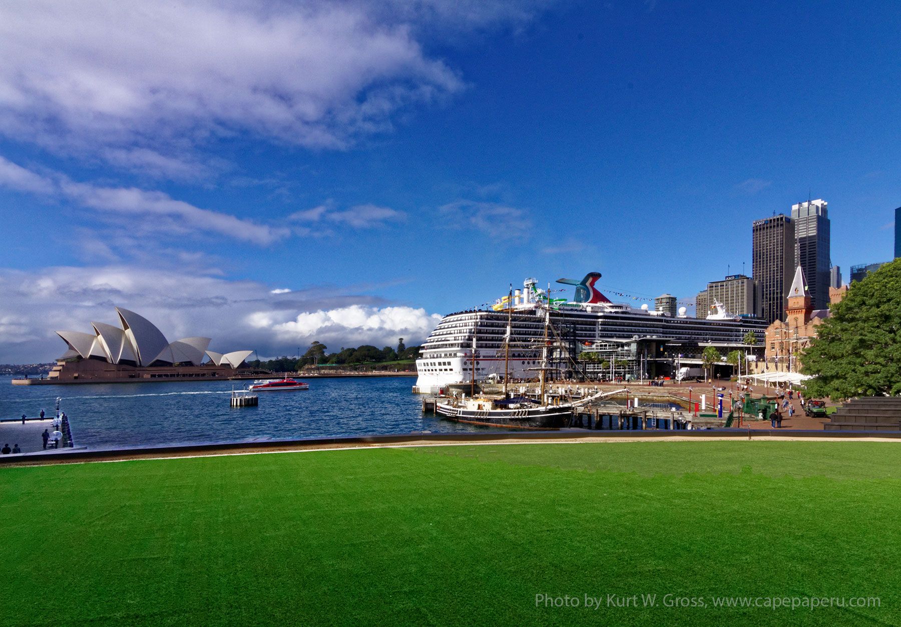 Sydney Opera House - Hickson Road Reserve Viewpoint, Australia