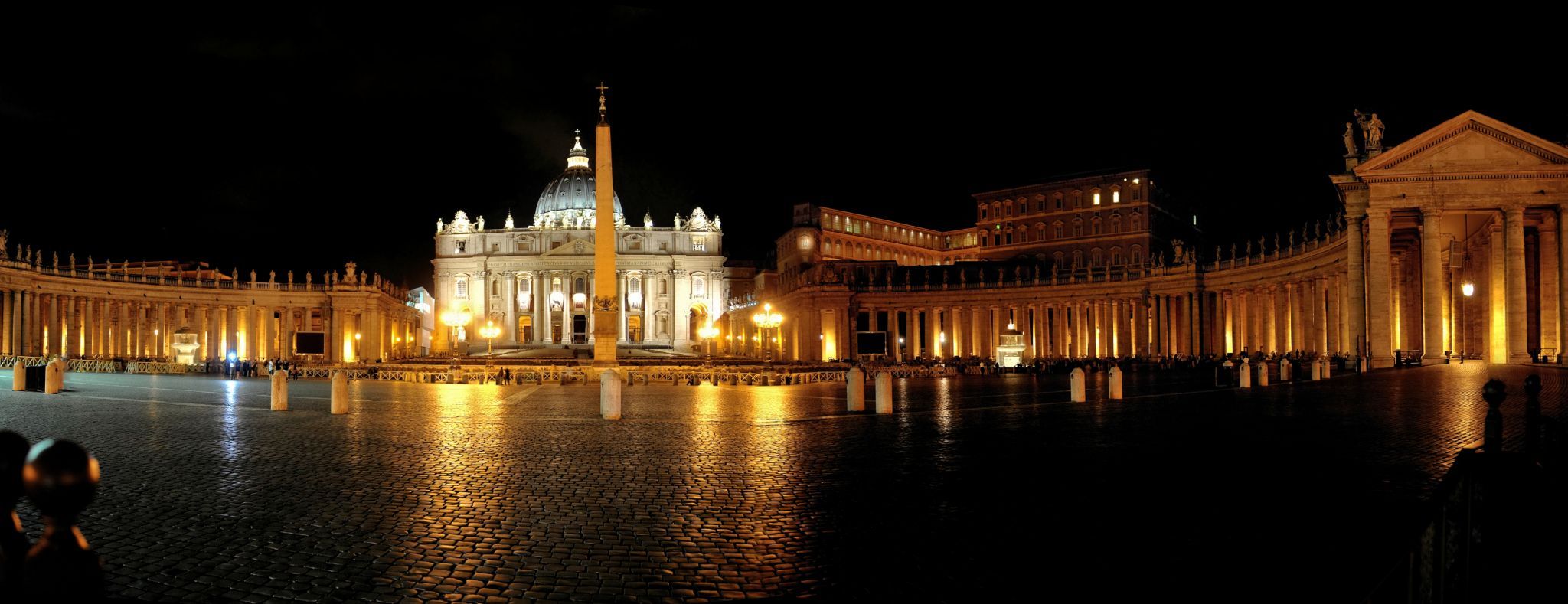St. Peter's Square - Piazza San Pietro, Vatican City State