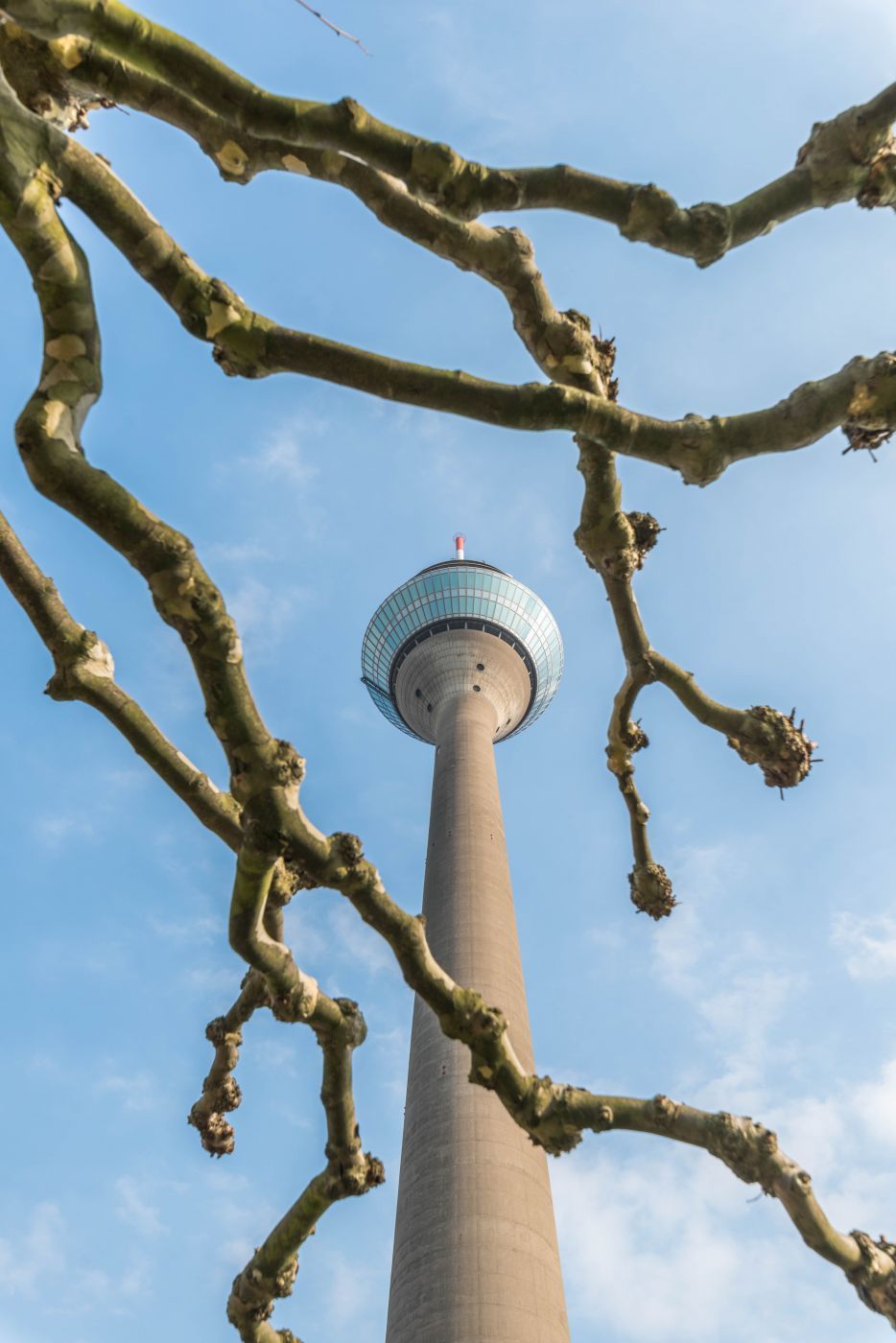 Rheinturm (Rhine Tower), Düsseldorf, Germany