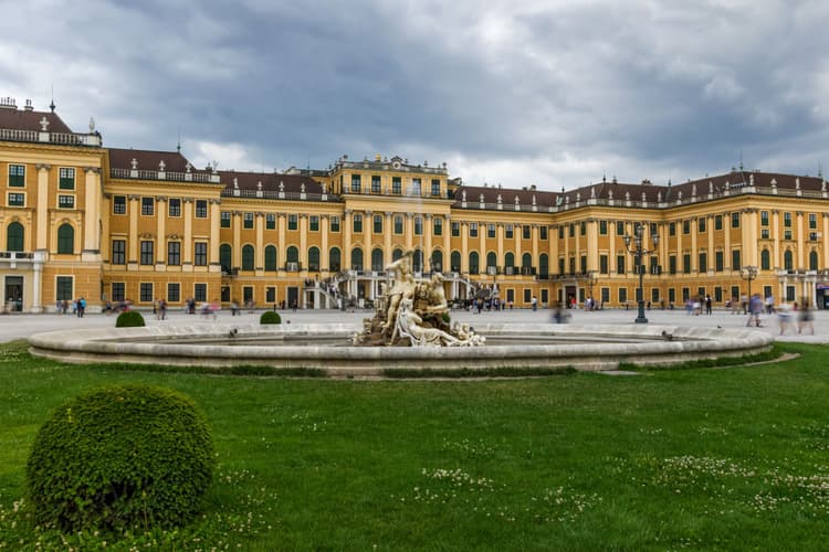 Schloss Schoenbrunn