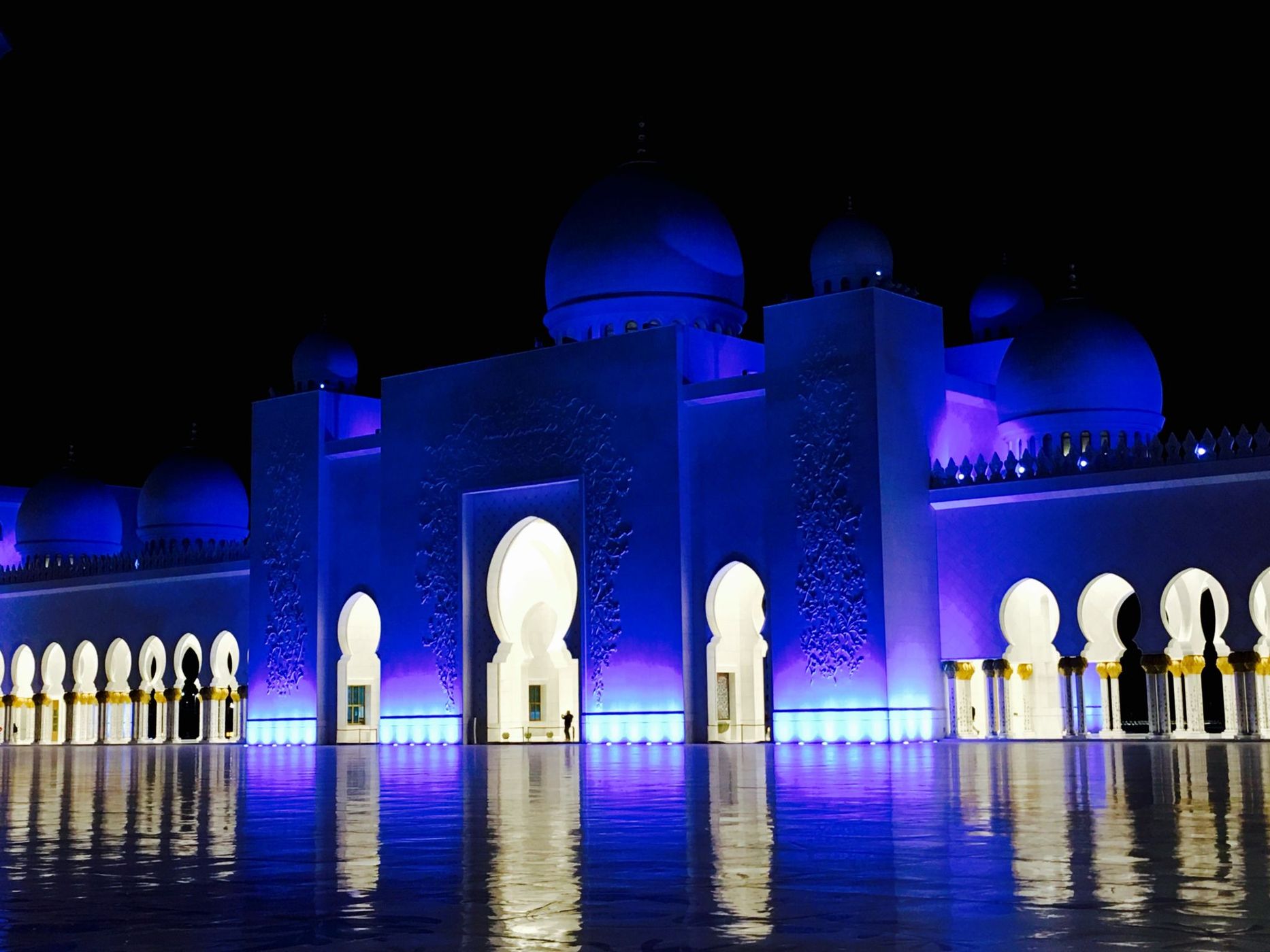 Sheikh Zayed Grand Mosque, Abu Dhabi, United Arab Emirates