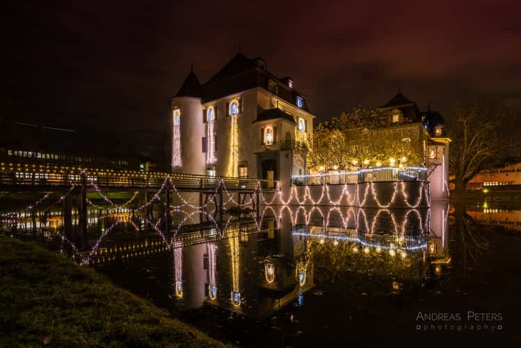 Wasserschloss Bottmingen (Christmas Time)
