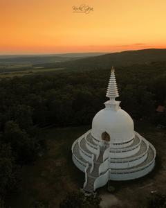 Zalaszanto's Buddhist stupa