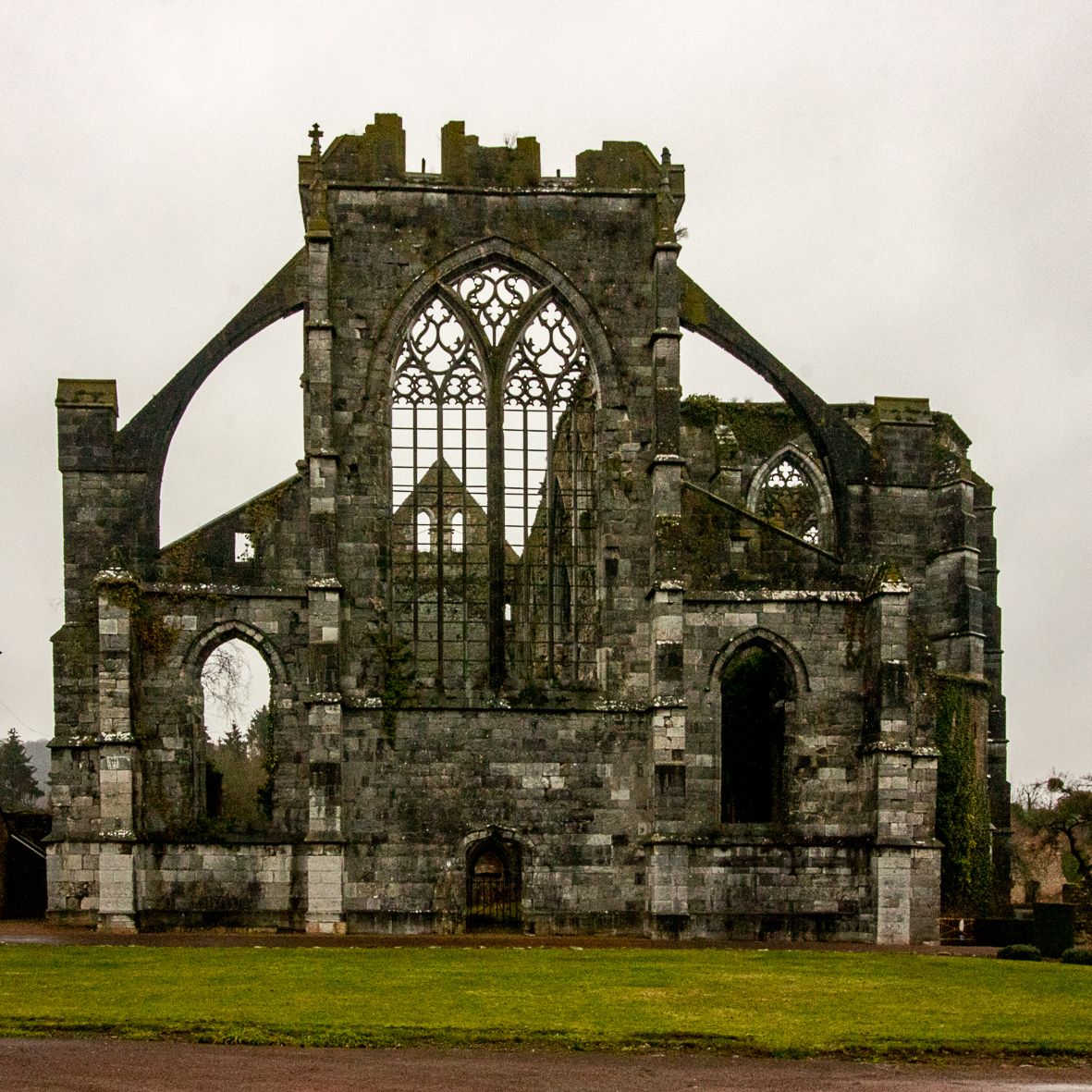 abbaye d'Aulne, Belgium