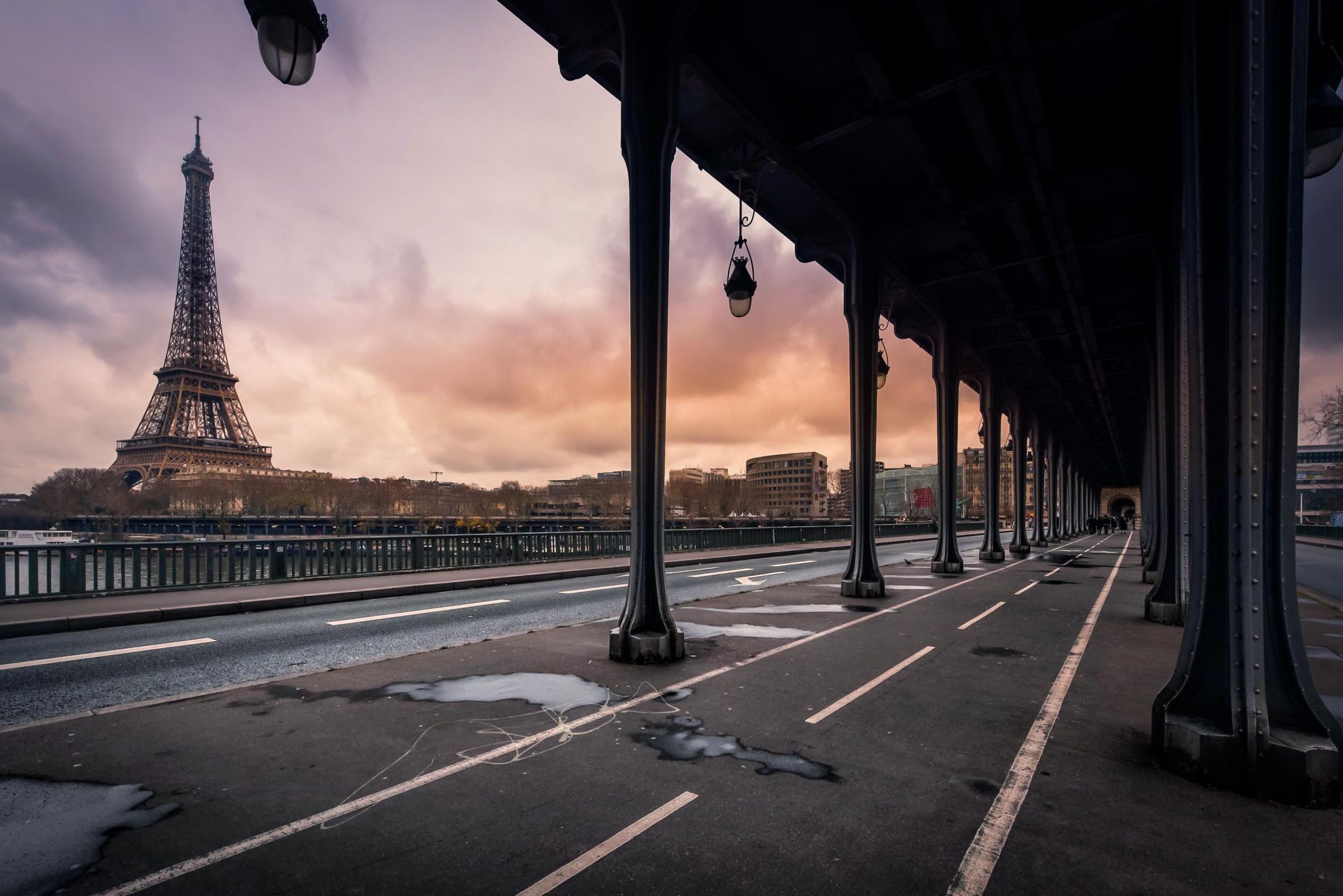 Eiffel Tower from Bir Hakeim bridge, Paris, France