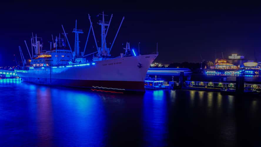 Cap San Diego, Hamburg harbour