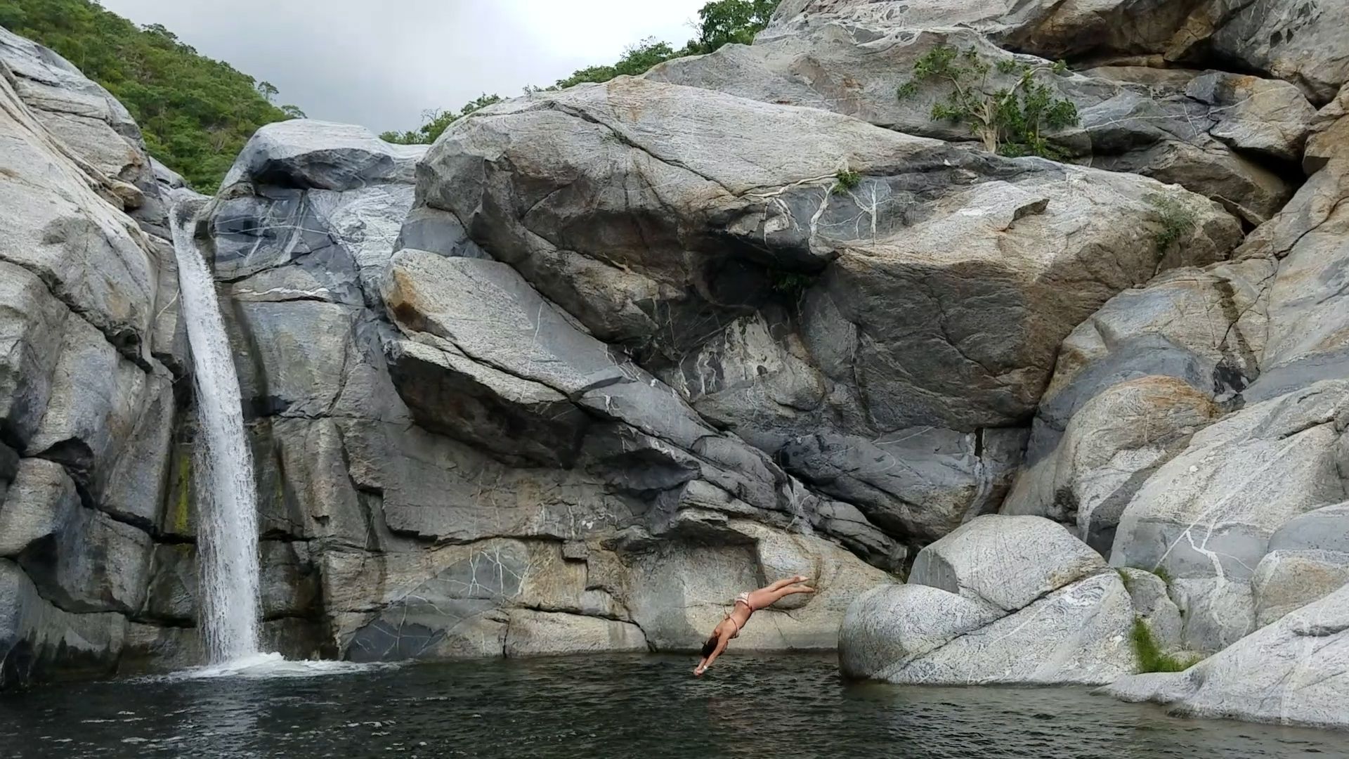 Cascada Sol De Mayo, Mexico