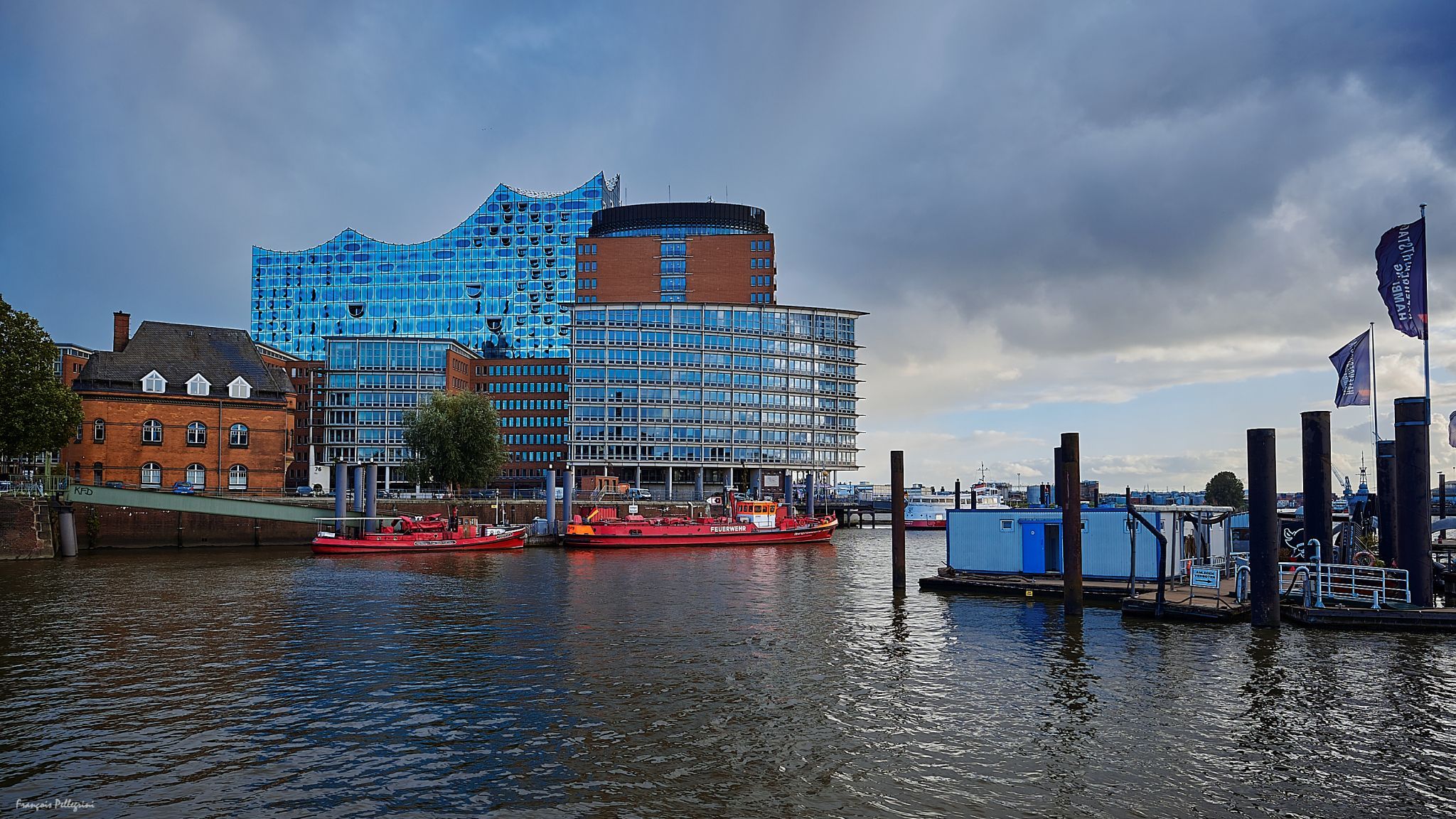 Elbphilarmonie (view from Niederbaumbrücke), Germany