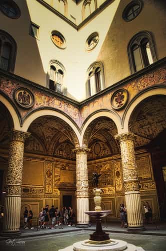 Firenze - Palazzo Vecchio - inside court