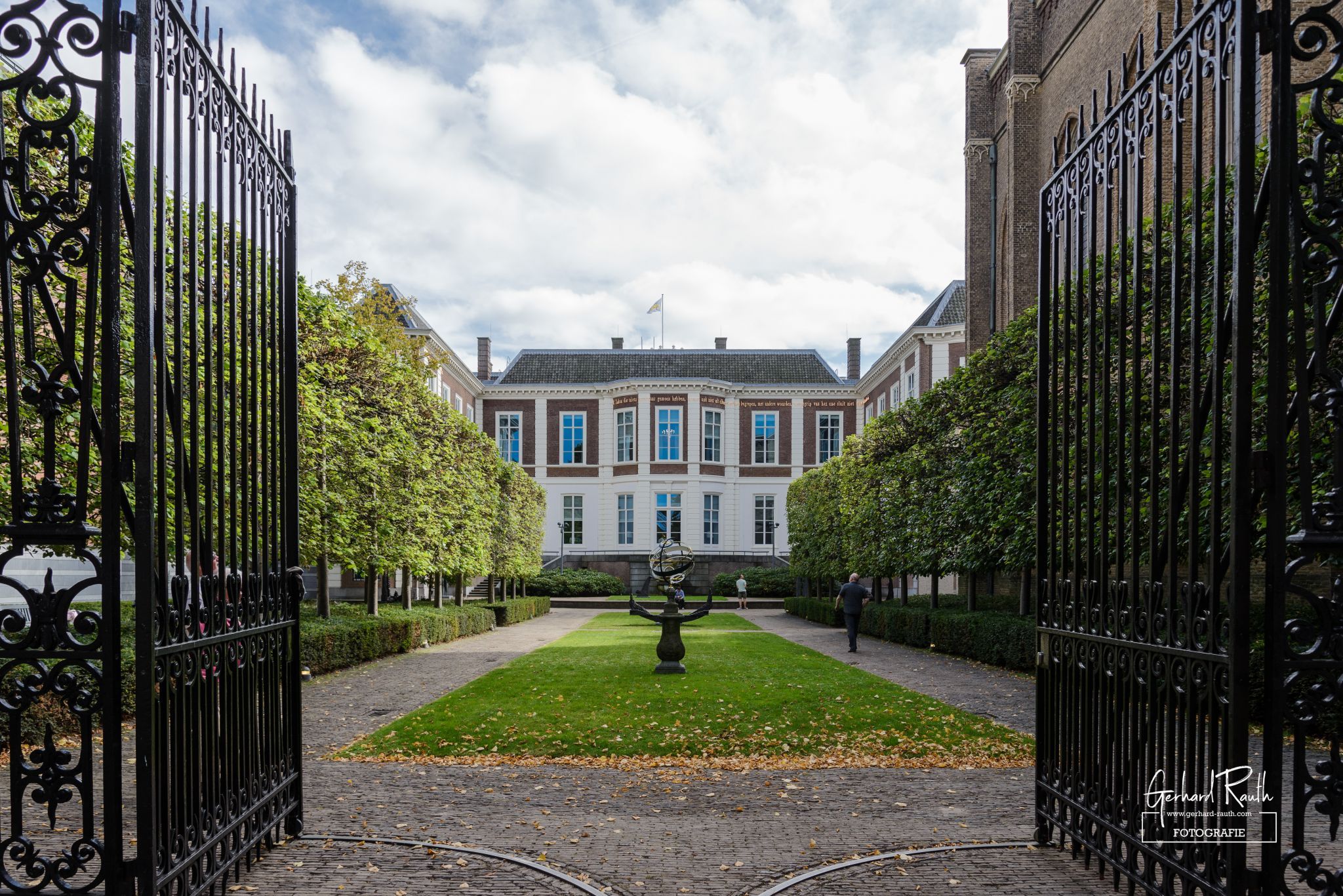 French garden of Palais Kneuterdijk - Raad van State, Netherlands